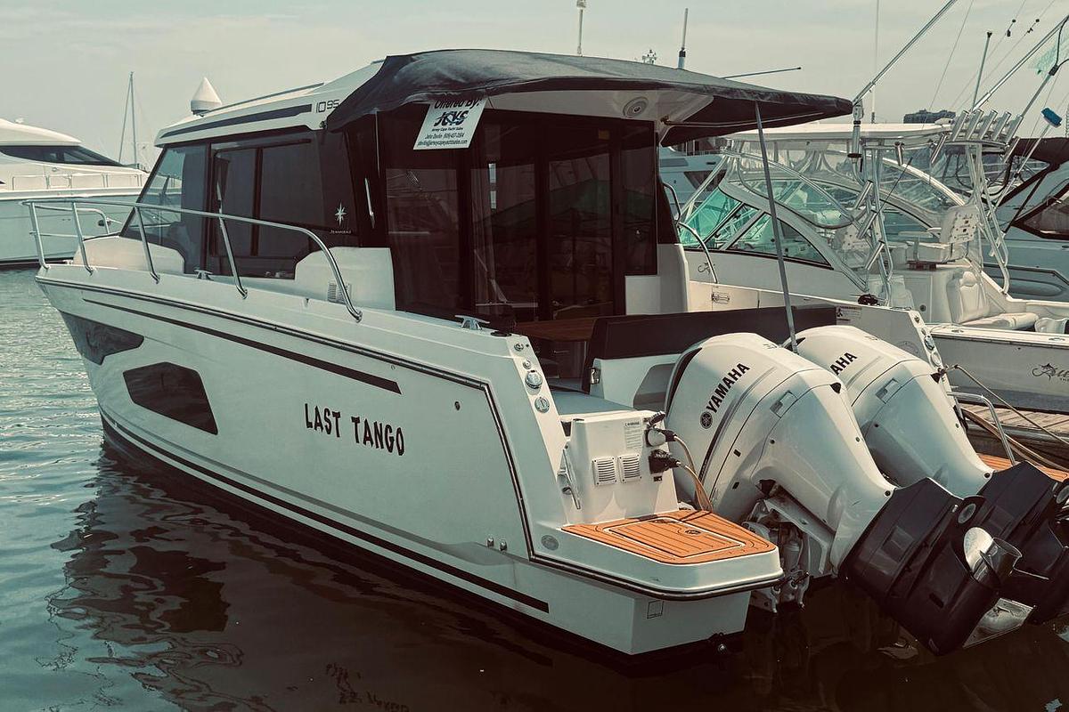 Used 2020 Jeanneau NC 1095 - 34ft