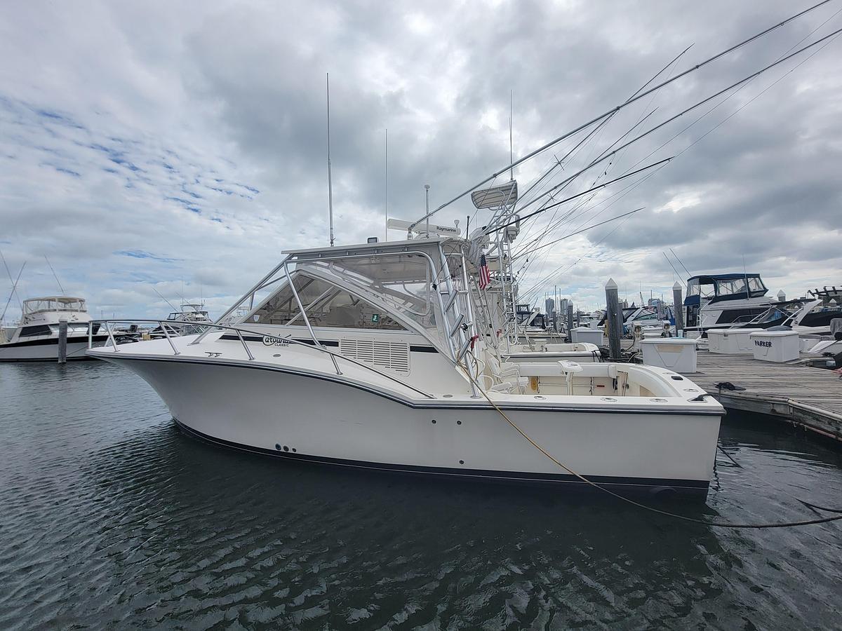 Used 2006 Carolina Classic 32 | 32ft