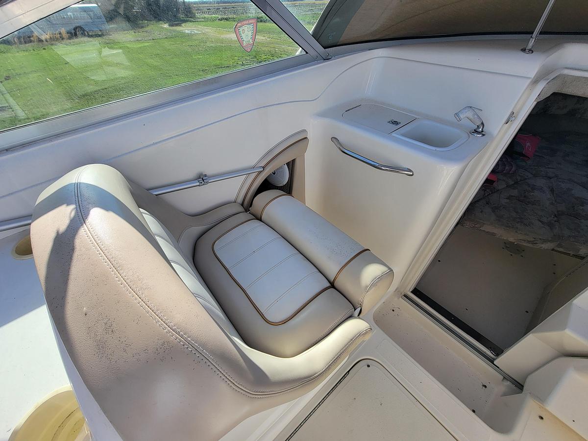 Used 1998 Sea Ray 260 Overnighter | 26ft