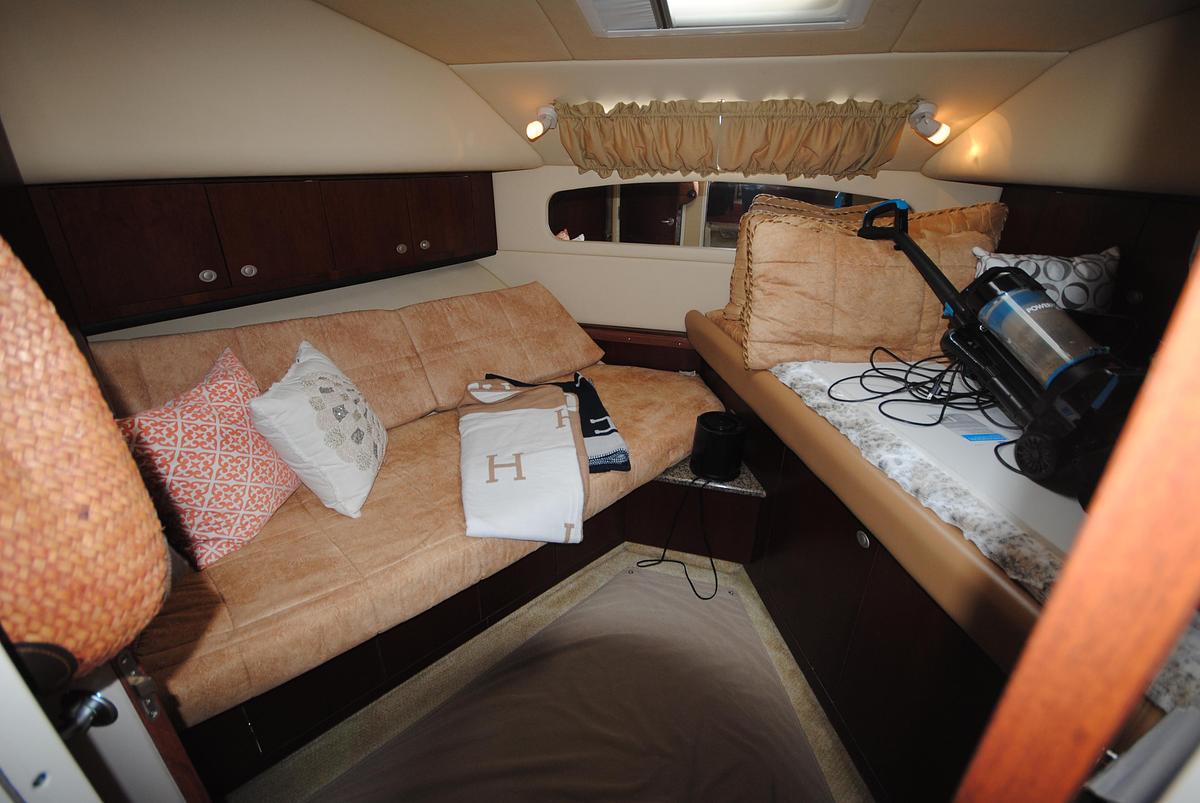 Used 2005 Sea Ray 390 Motor Yacht | 39ft