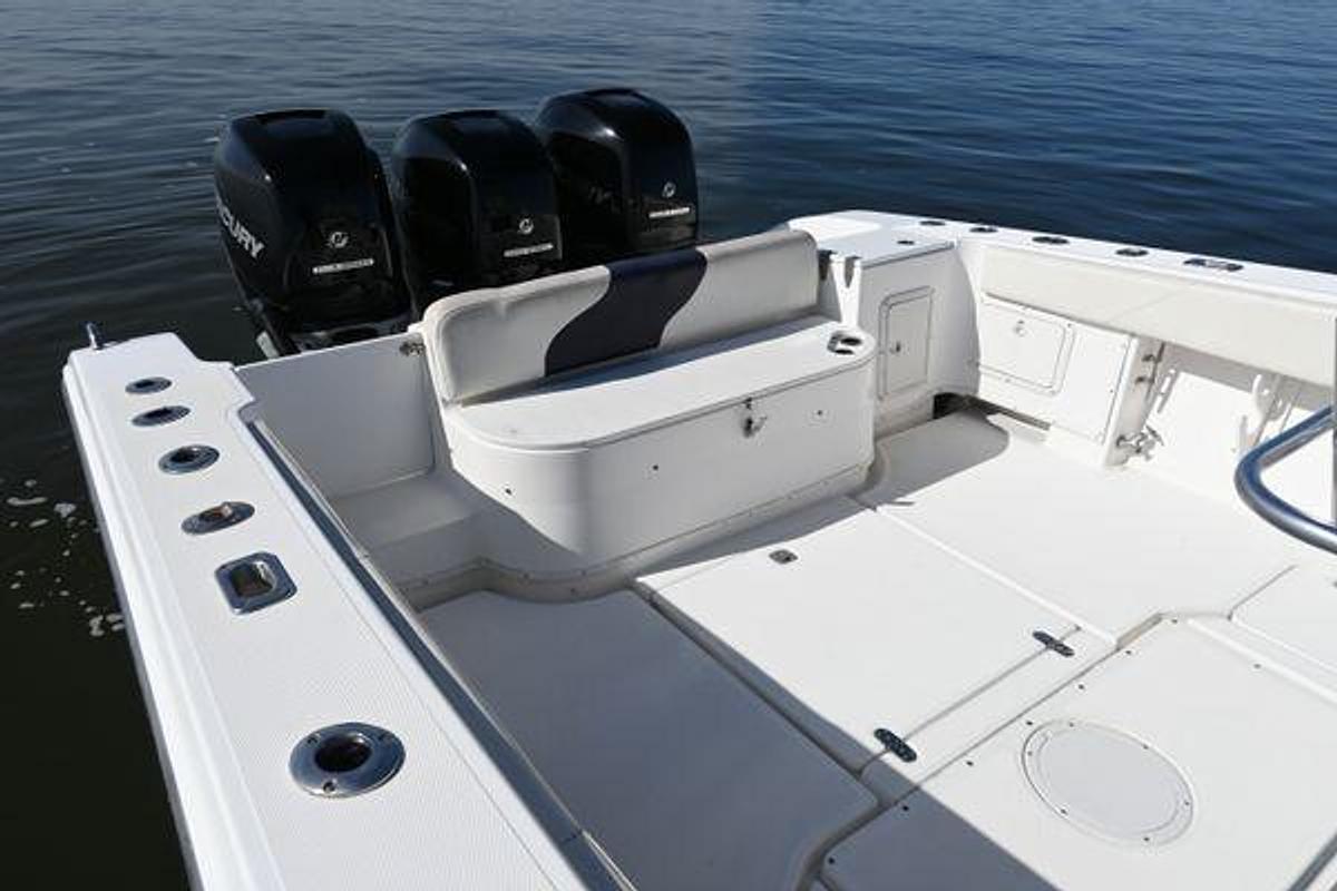 Used 2008 38' Fountain 38 Tournament Edition