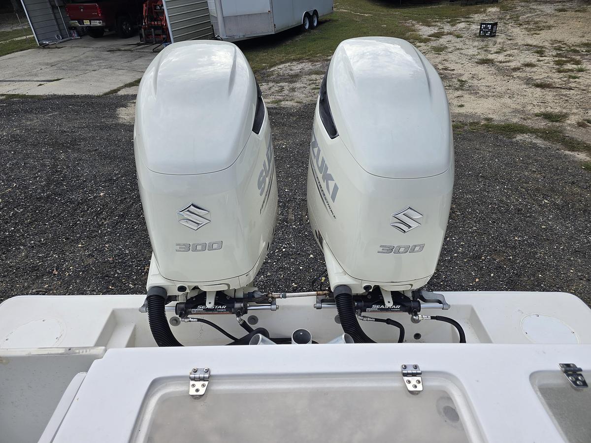 Used 2004 31' Contender Open | 31ft