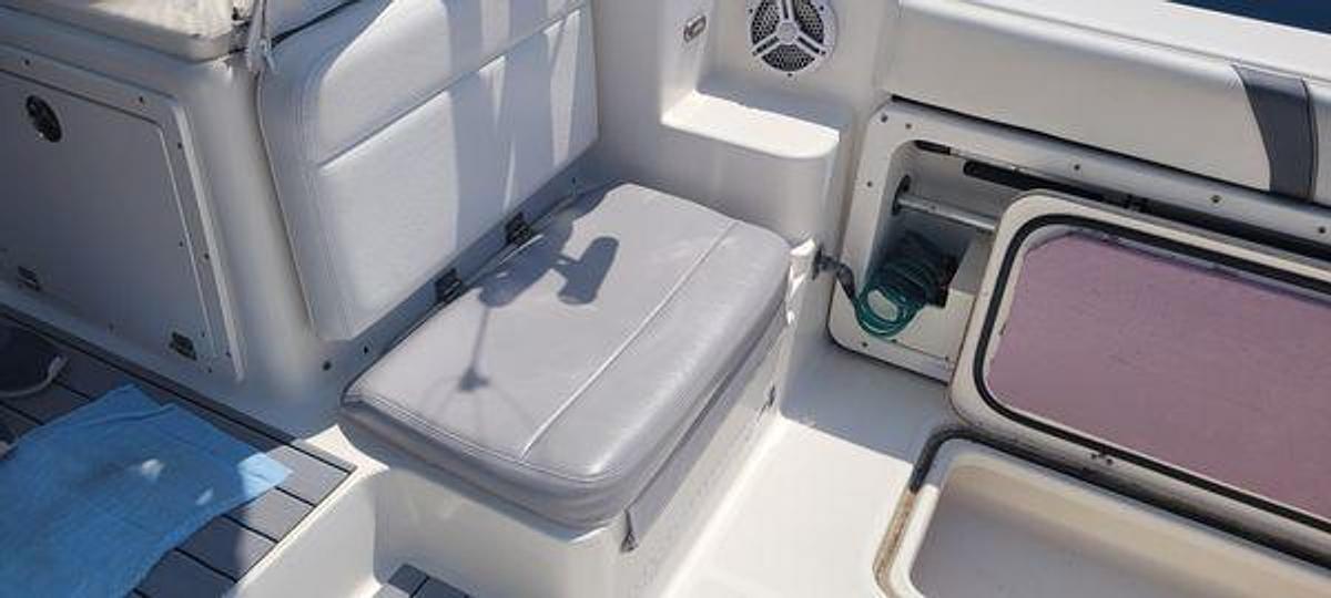 Used 2015 Century 30 Center Console | 2015