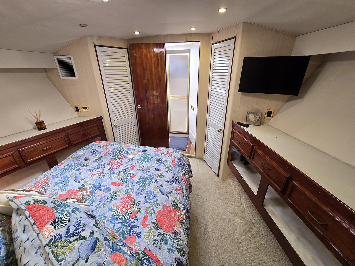 Used 1982/2016 Ocean Yachts 55 Super Sport | 55ft