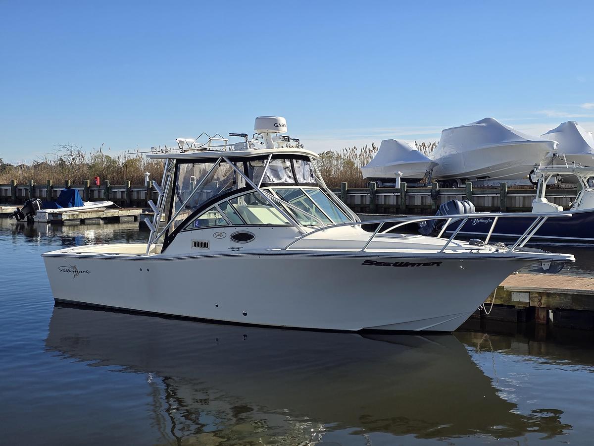 Used 2006 Albemarle 268 Express | 26ft