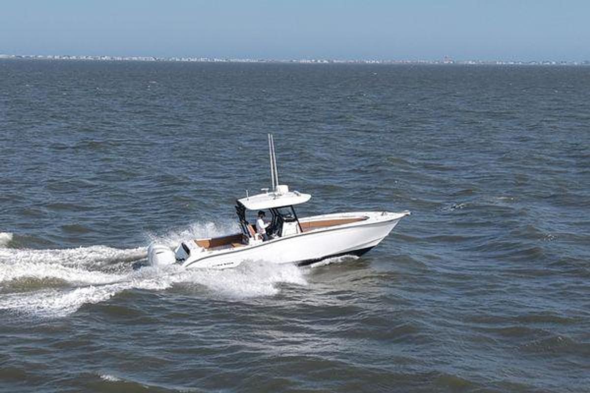 Used 2021 32' Cape Horn 32T | 32ft