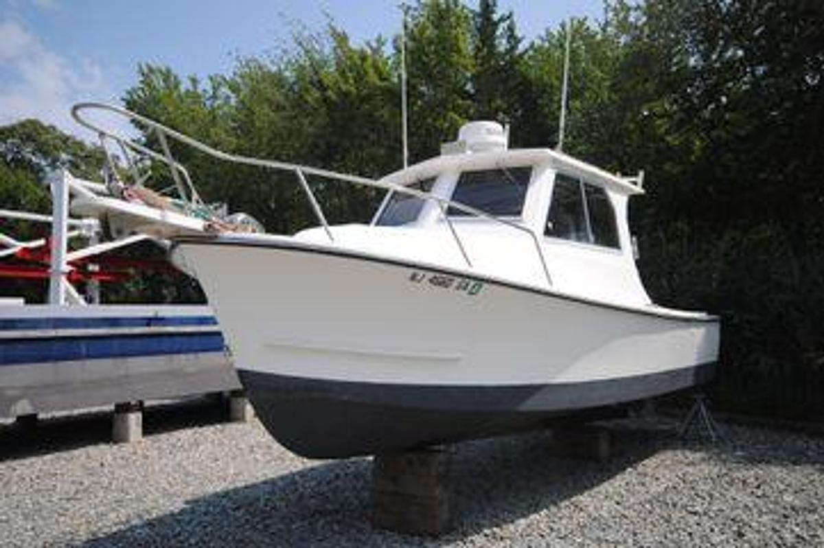 Used 1995 Shamrock 260 Mackinaw | 26ft