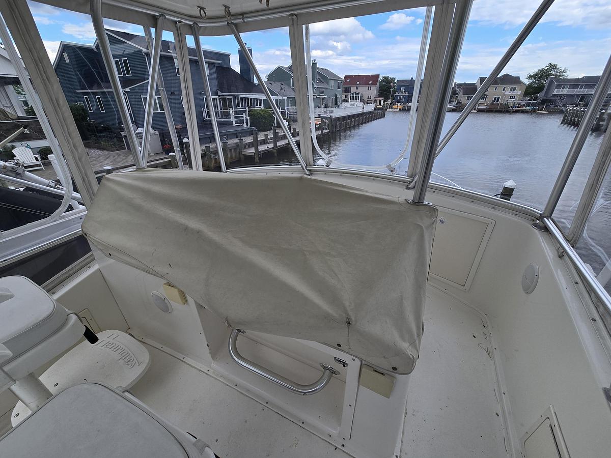 Used 2003 35' Henriques Sportfisherman Flybridge | 35ft