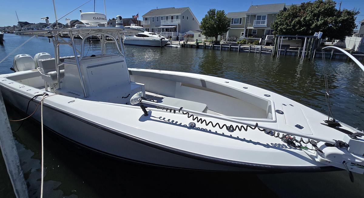 Used 2004 SeaVee 340B | 34ft