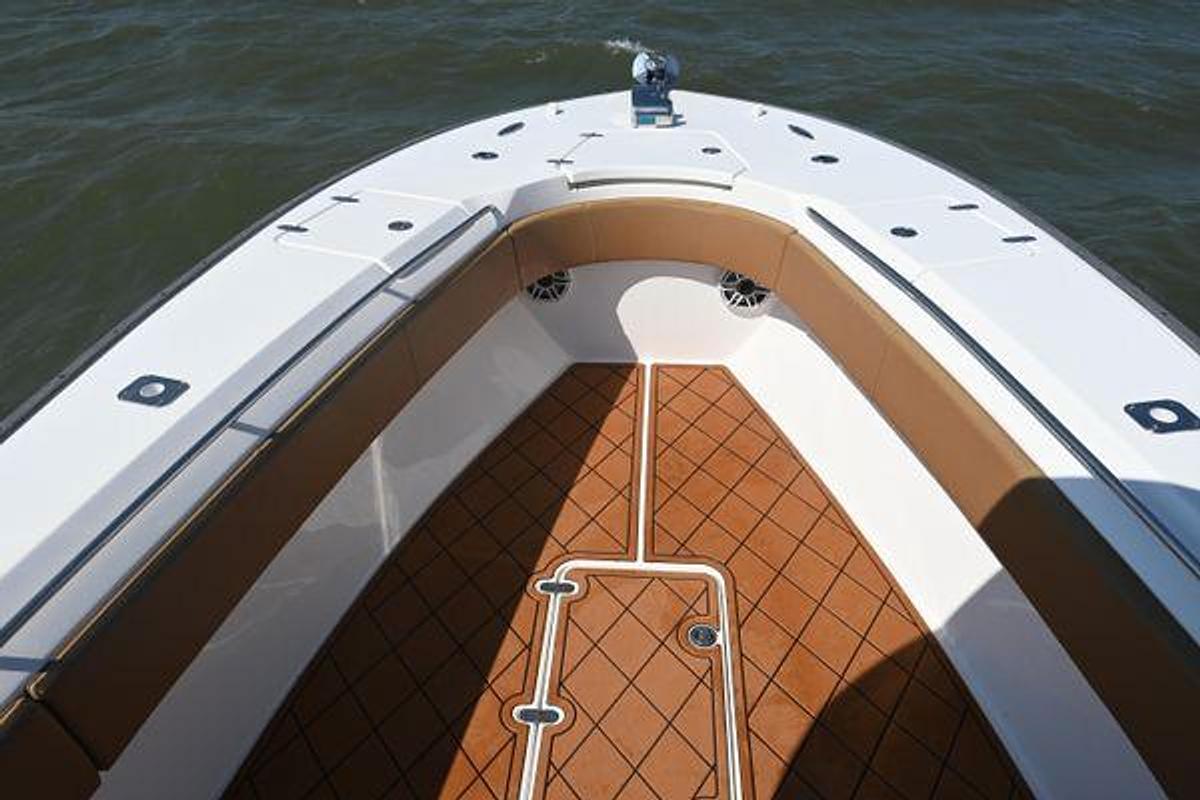 Used 2021 32' Cape Horn 32T | 32ft
