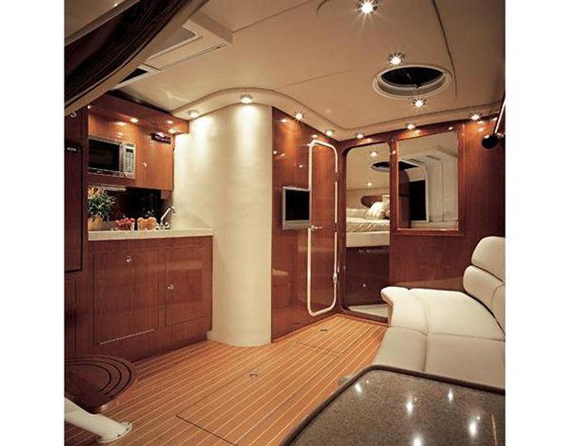 Used 2005 Regal 35 Commodore 3560 | 35ft