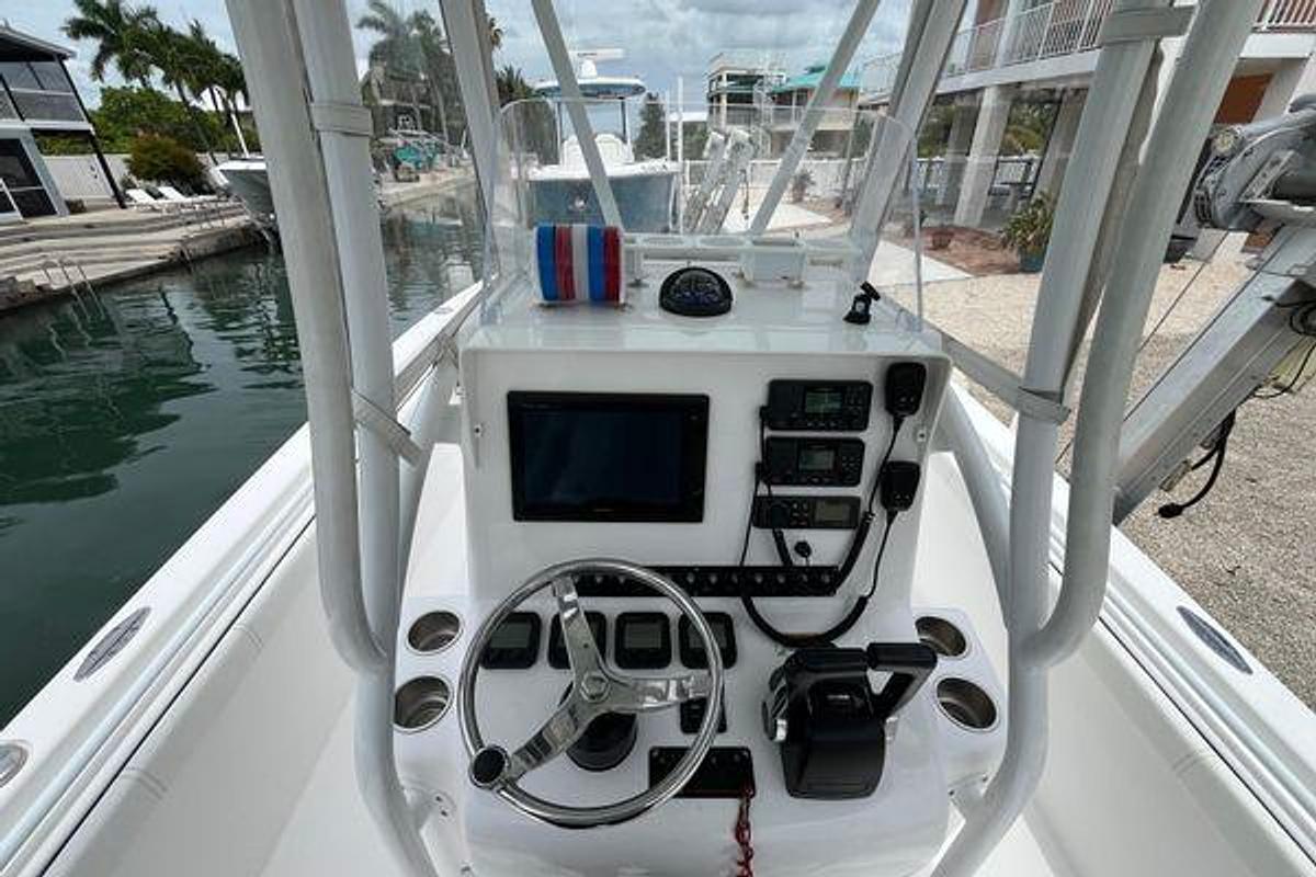 Used 2015 Contender 24 Sport | 24ft