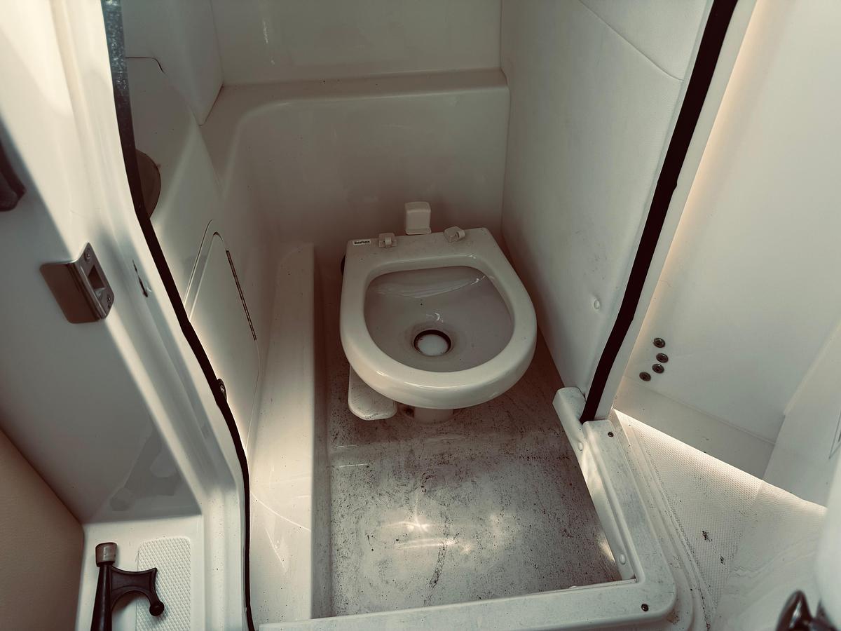 Used 2015 Sea Ray 270 SLX | 27ft