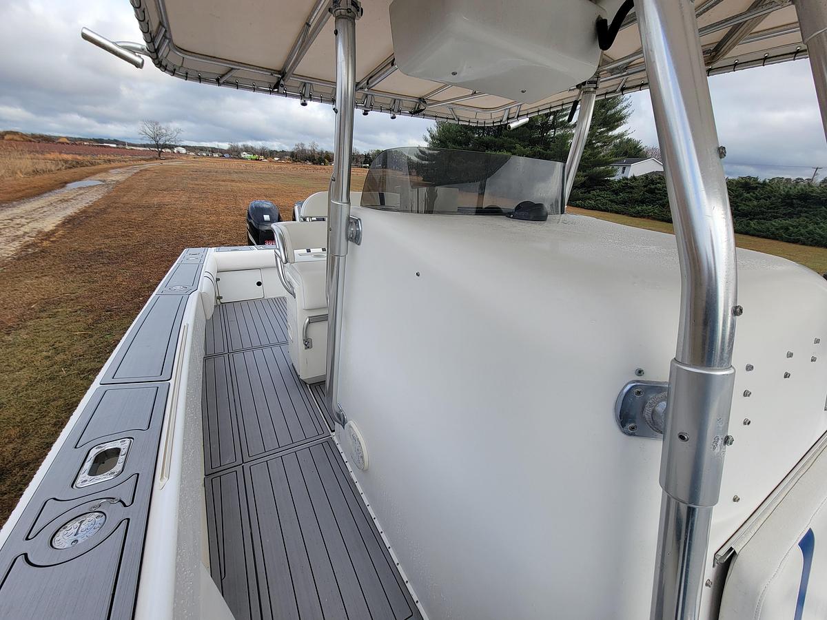 Used 1996 Venture 34 Center Console | 34ft