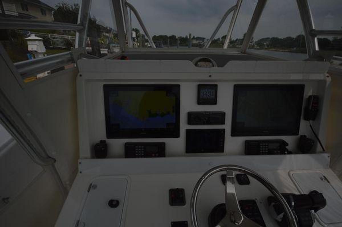 Used 2018 43' Invincible 43 Open Fisherman | 43ft