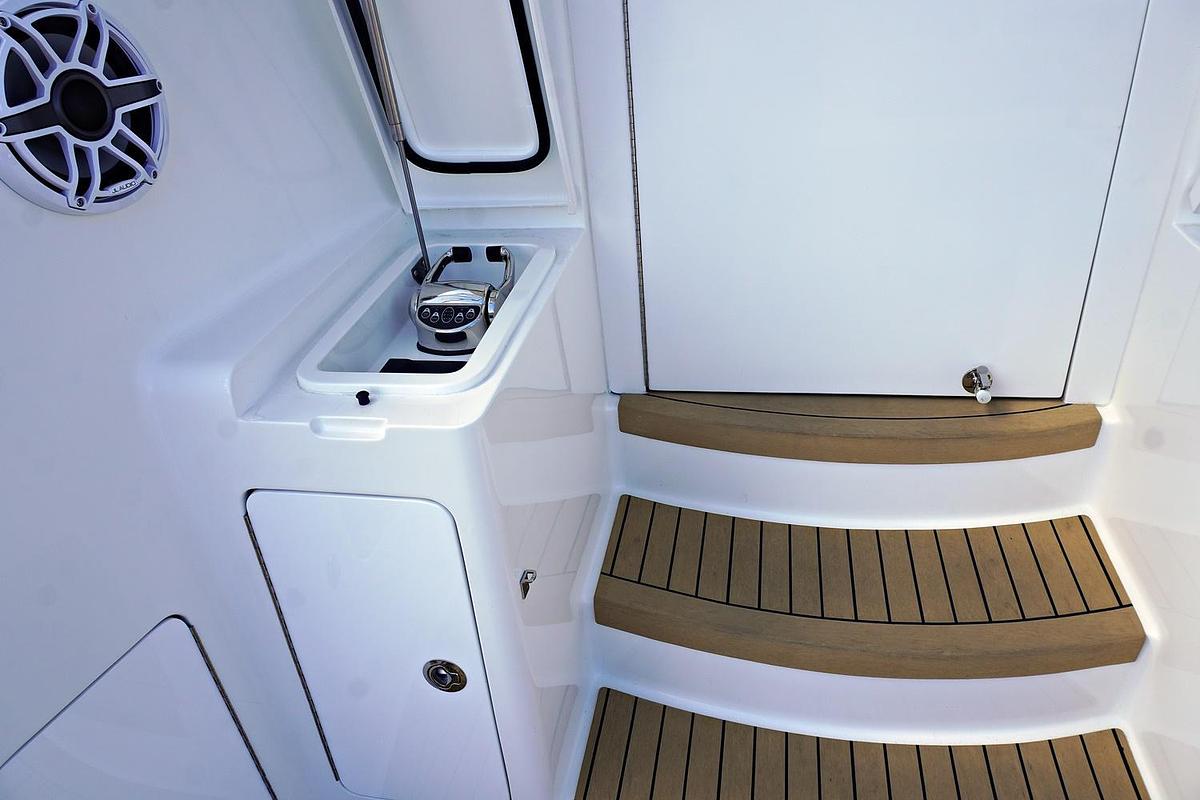 Used 2022 Henriques 42EXHT | 42ft