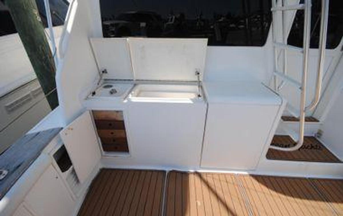 Used 1999 45' Ocean Yachts Super Sport | 45ft