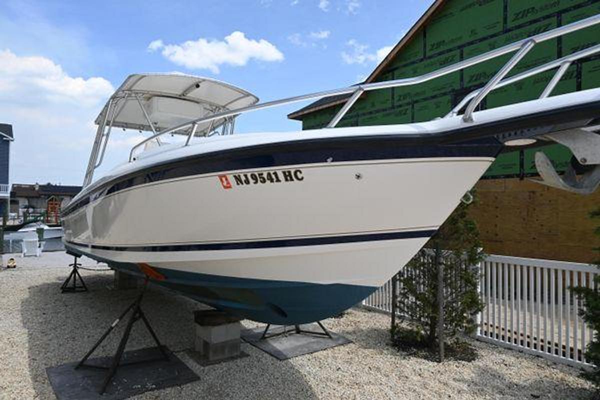 Used 32' Intrepid 323 Cuddy | 2002