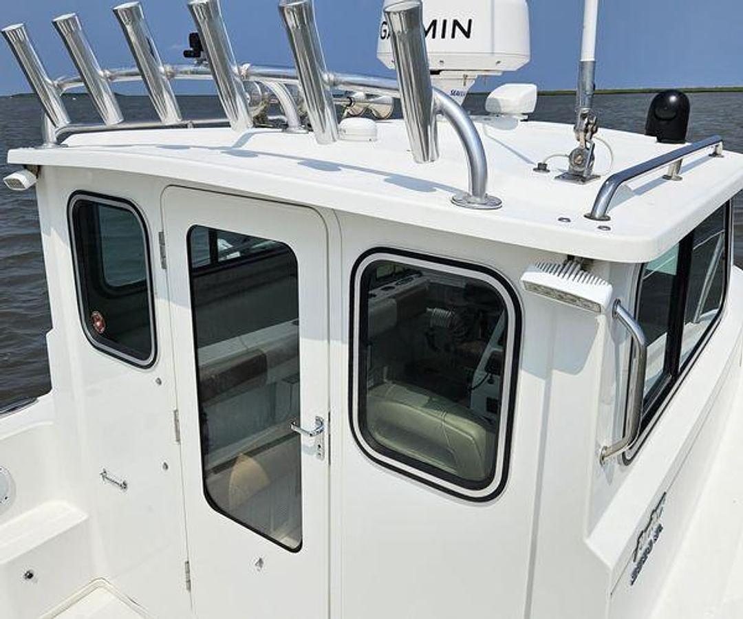 Used 2019 Parker 2320 Sport Cabin | 23ft