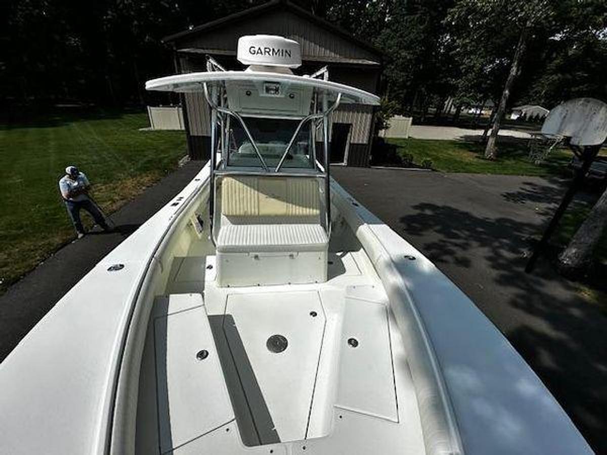 Used 2008 Regulator 29 Forward Seating | 29ft