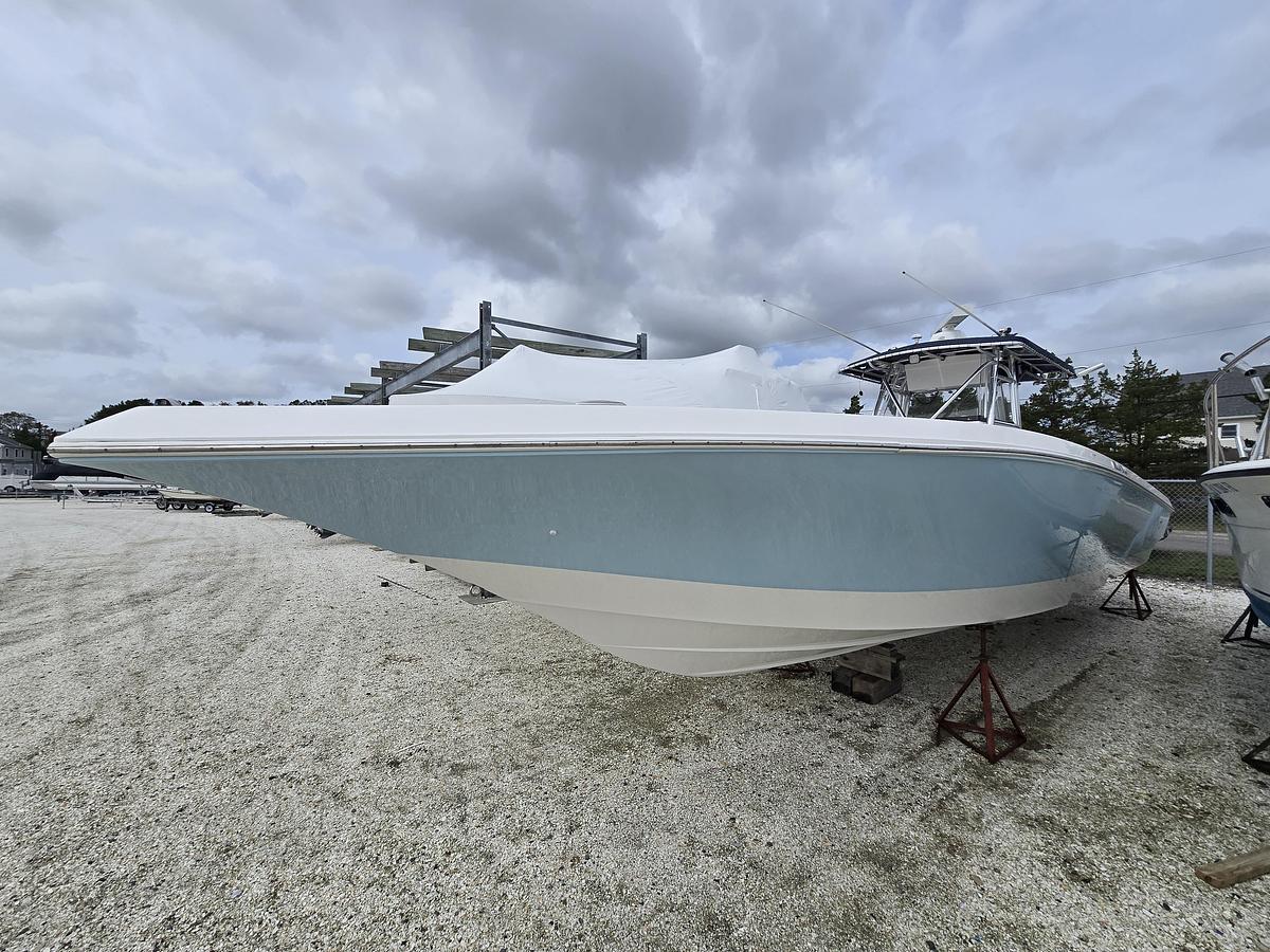 Used 2007 38' Fountain 38 Center Console | 38ft