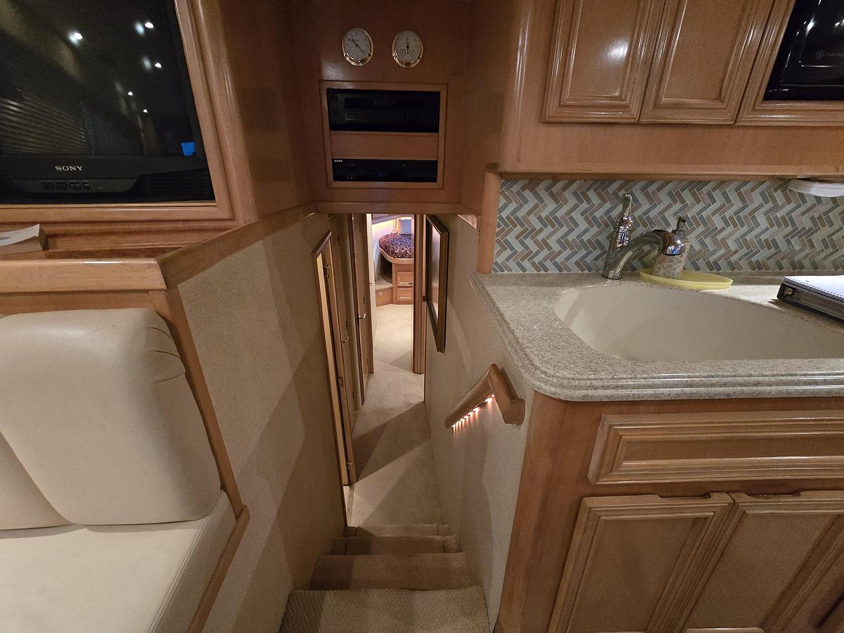 Used 2001 53' Cavileer 53 Convertible | 53'