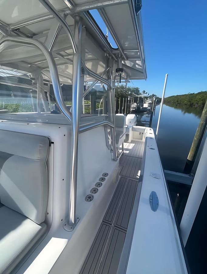 Used 2004 SeaVee 340B | 34ft