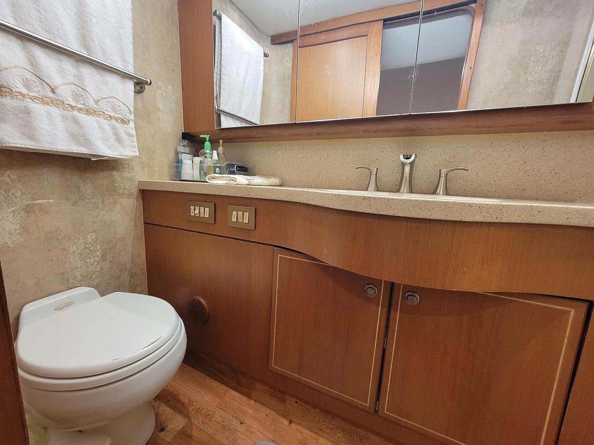 Used 2005 Ocean Yachts 57 Super Sport | 57ft