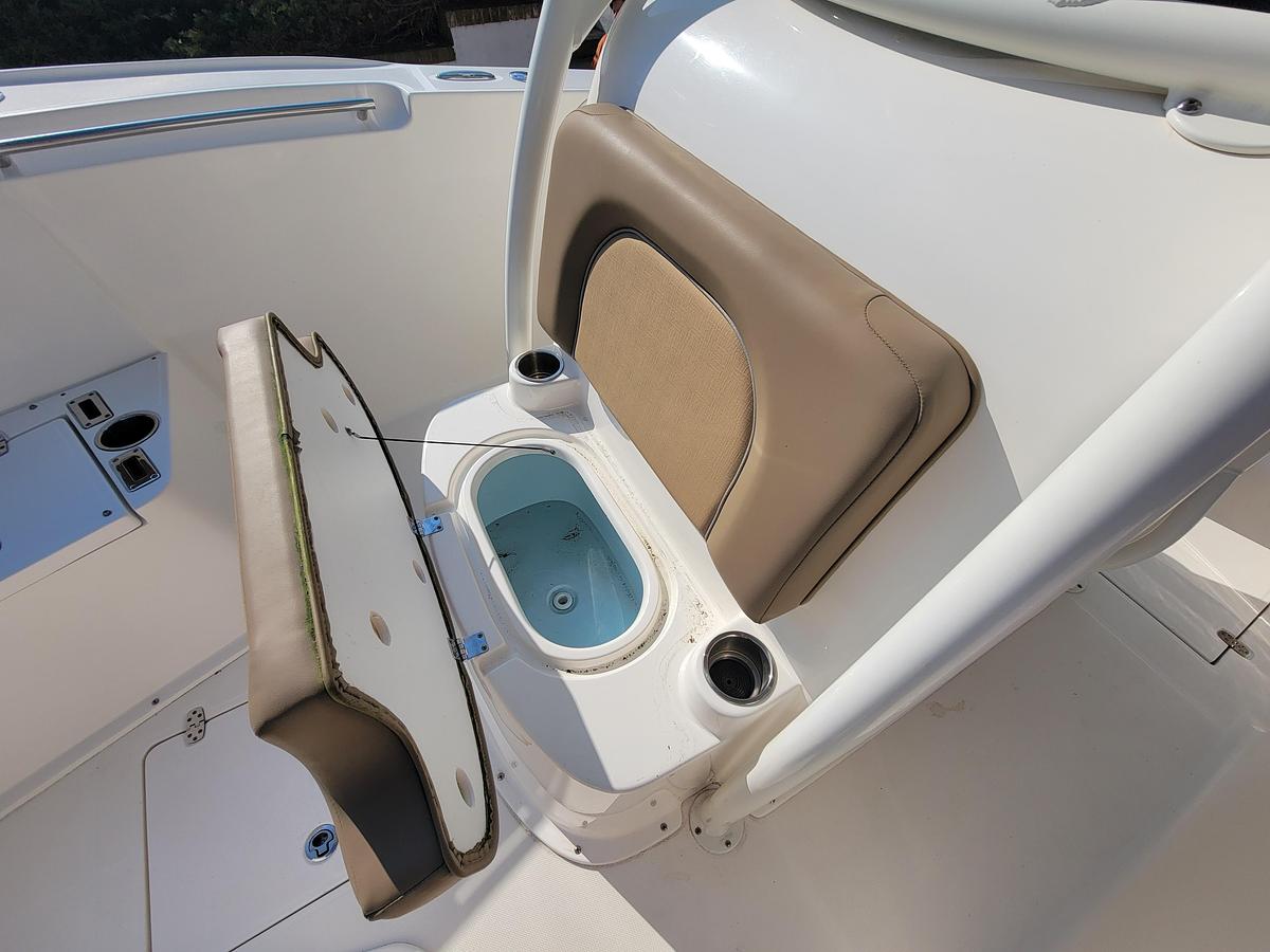Used 2021 Sea Born SX239 Offshore | 23ft