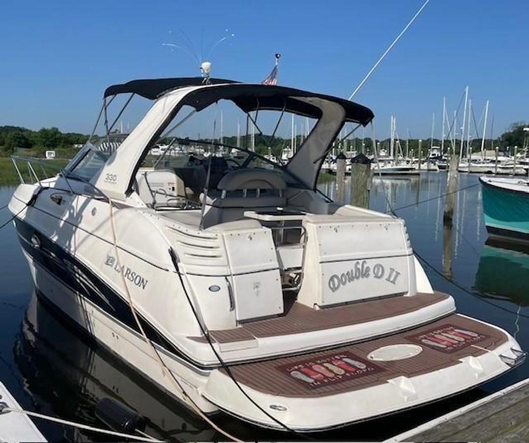 Used 2008 Larson Cabrio 330 Day Cruiser | 33ft