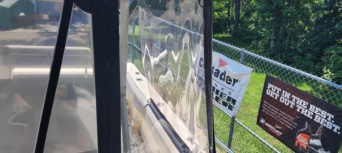 Used 2000 Boston Whaler 240 Outrage | 23ft