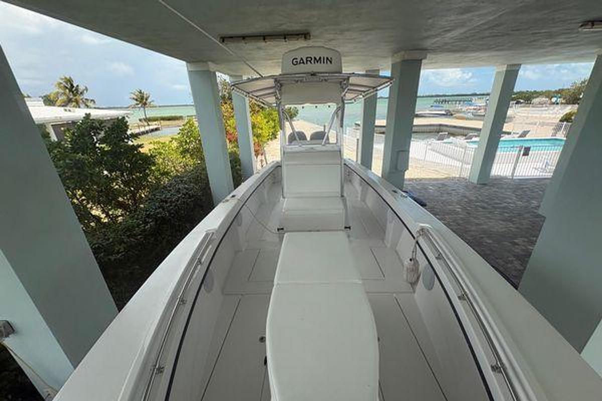 Used 2025 28' Whitewater 28 Center Console | 28ft