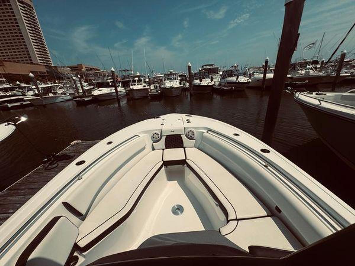 Used 23' Tidewater 232 LXF Center Console - 23ft
