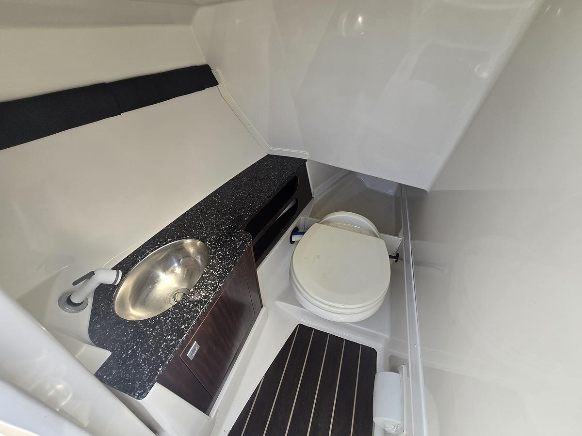 Used 2014 288 Monterey SS | 28ft