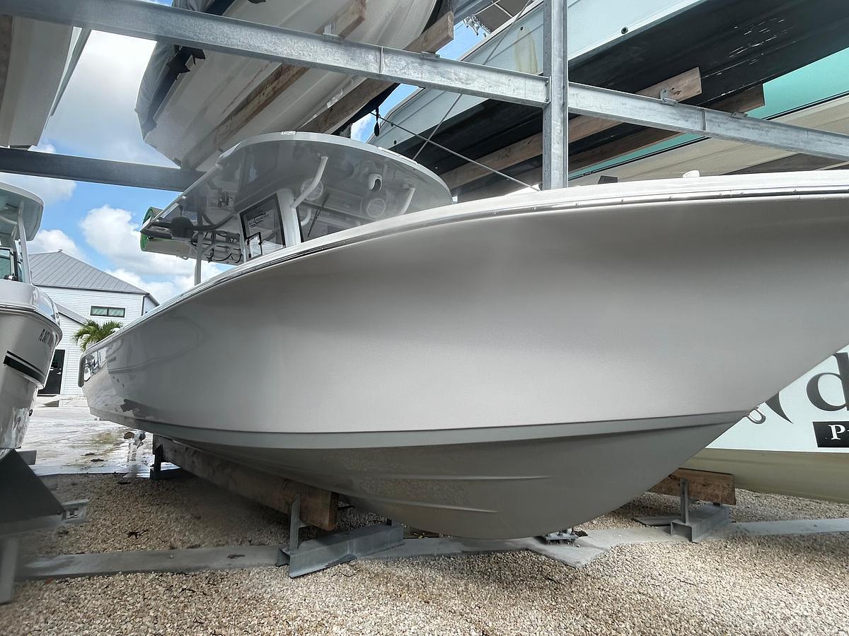 Used 2024 Sea Pro 320 DLX Center Console | 32ft