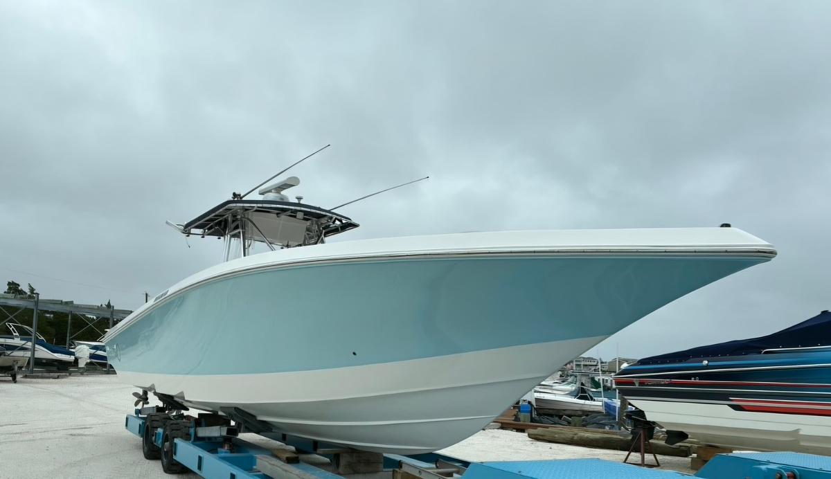Used 2007 38' Fountain 38 Center Console | 38ft