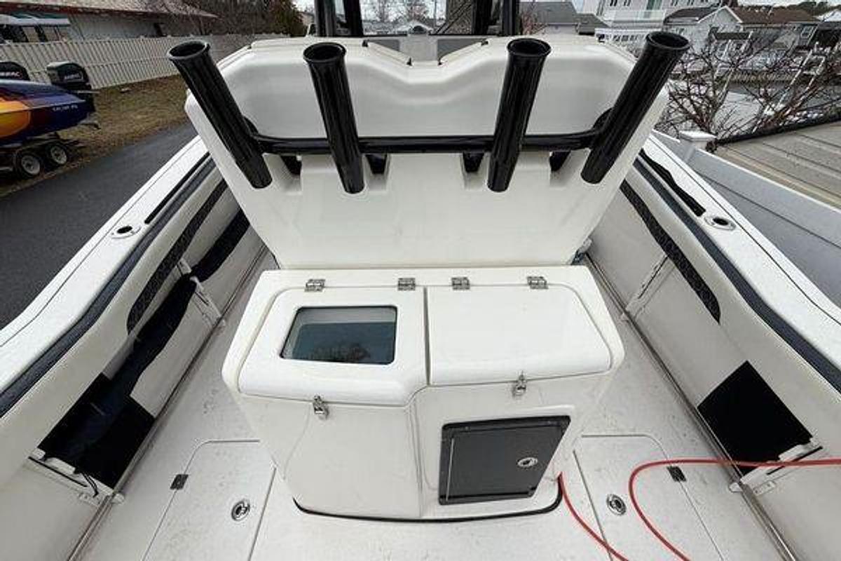 Used 2023 Tidewater 282 CC Adventure Bluewater | 28ft