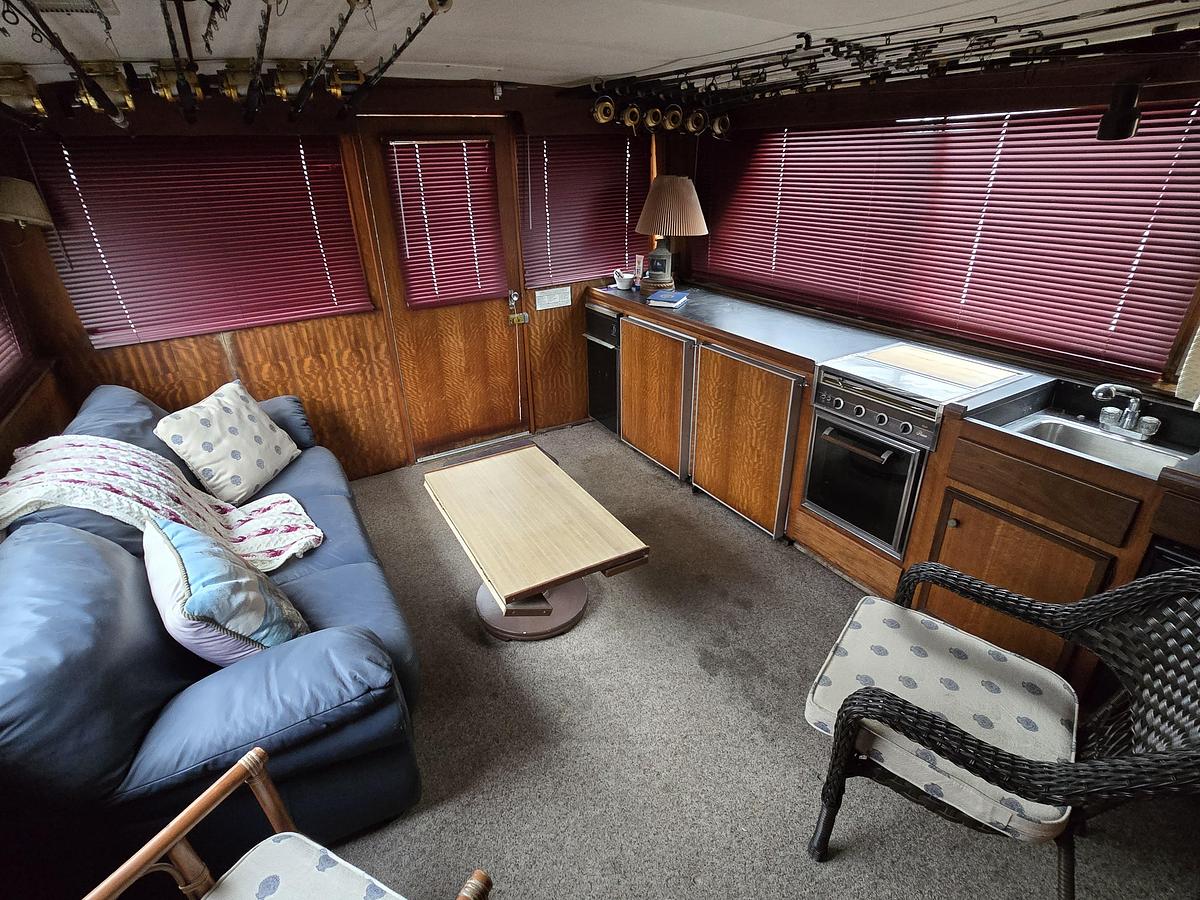 Used 1975 Hatteras 46 Convertible | 46ft