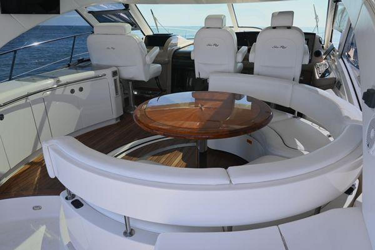 Used 2008 55' Sea Ray 550 Sundancer | 55ft