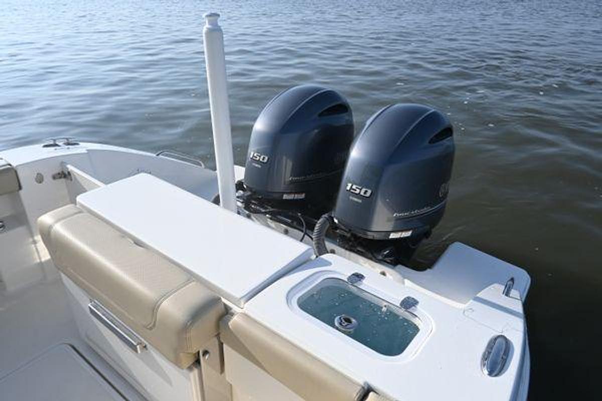 Used 2021 27' Pursuit DC 266 Dual Console | 27ft