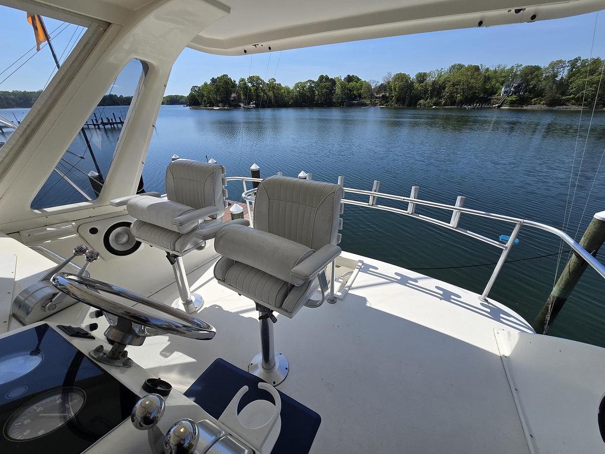 Used 1993 53' Ocean Yachts 53 Super Sport