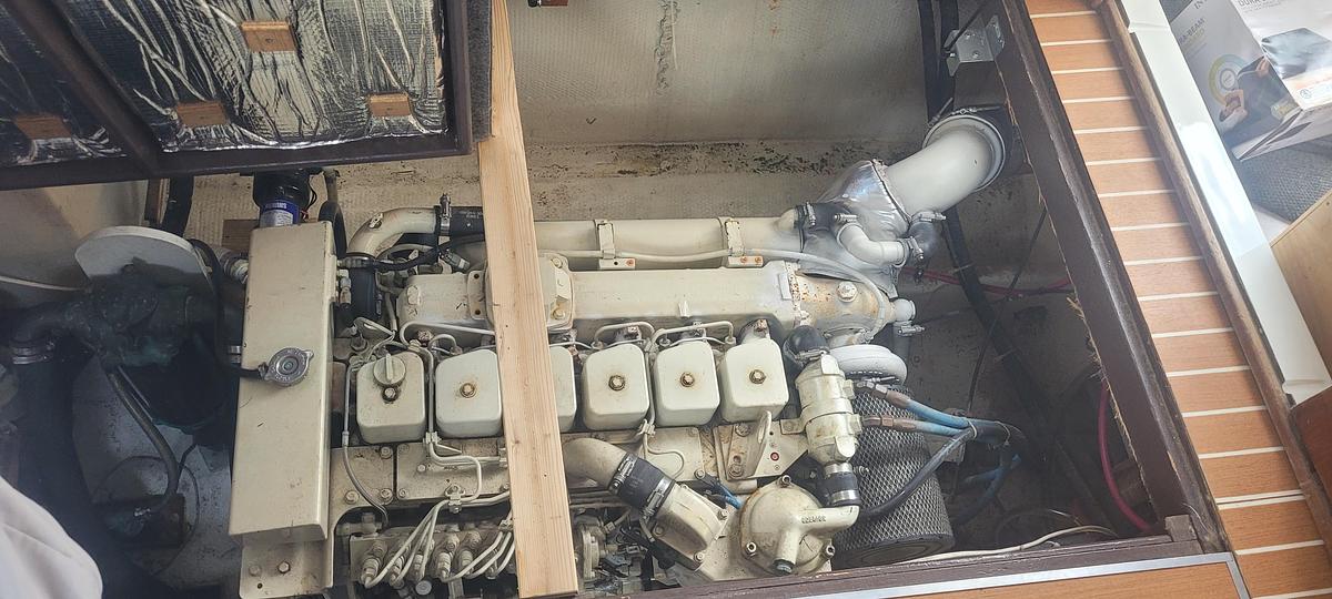 Used 1988 Jersey 36 Convertible Sportfisherman | 36ft