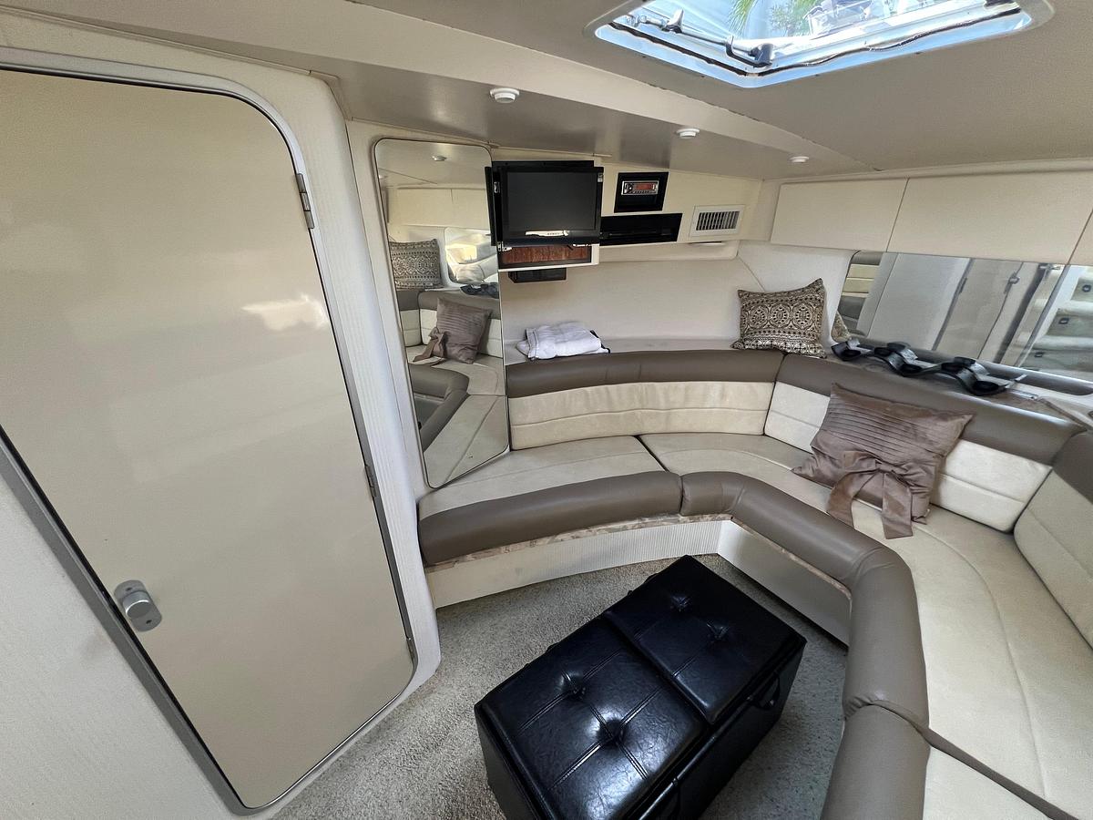 Used 1990 Trojan 11 Meter Express | 38ft