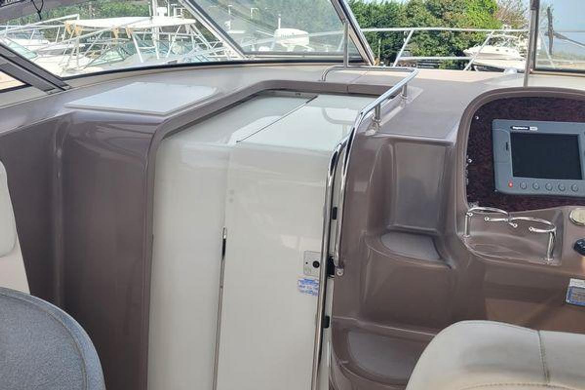 Used 2005 Regal 35 Commodore 3560 | 35ft