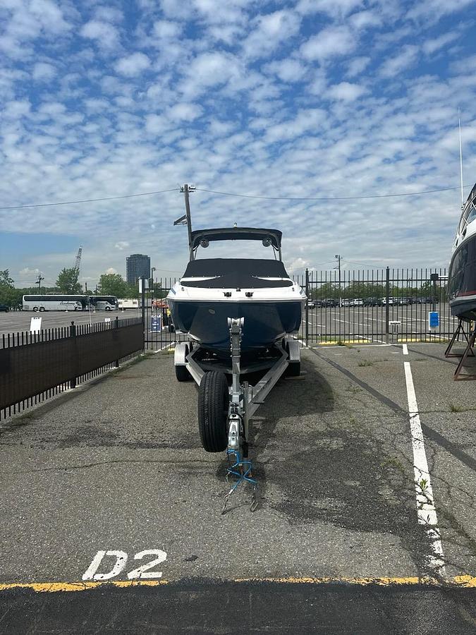 Used 2014 Regal 2700 Bowrider | 27ft