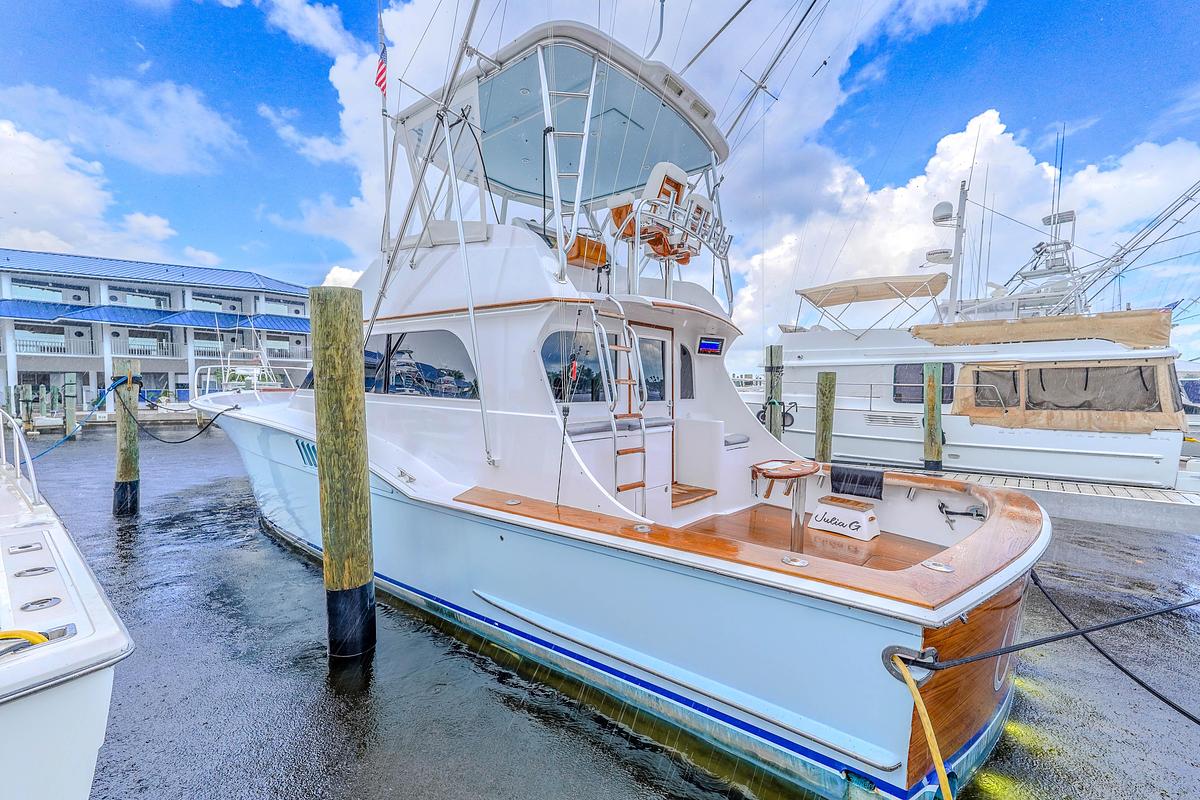 Used 1982 Hatteras 46 Convertible | 46ft