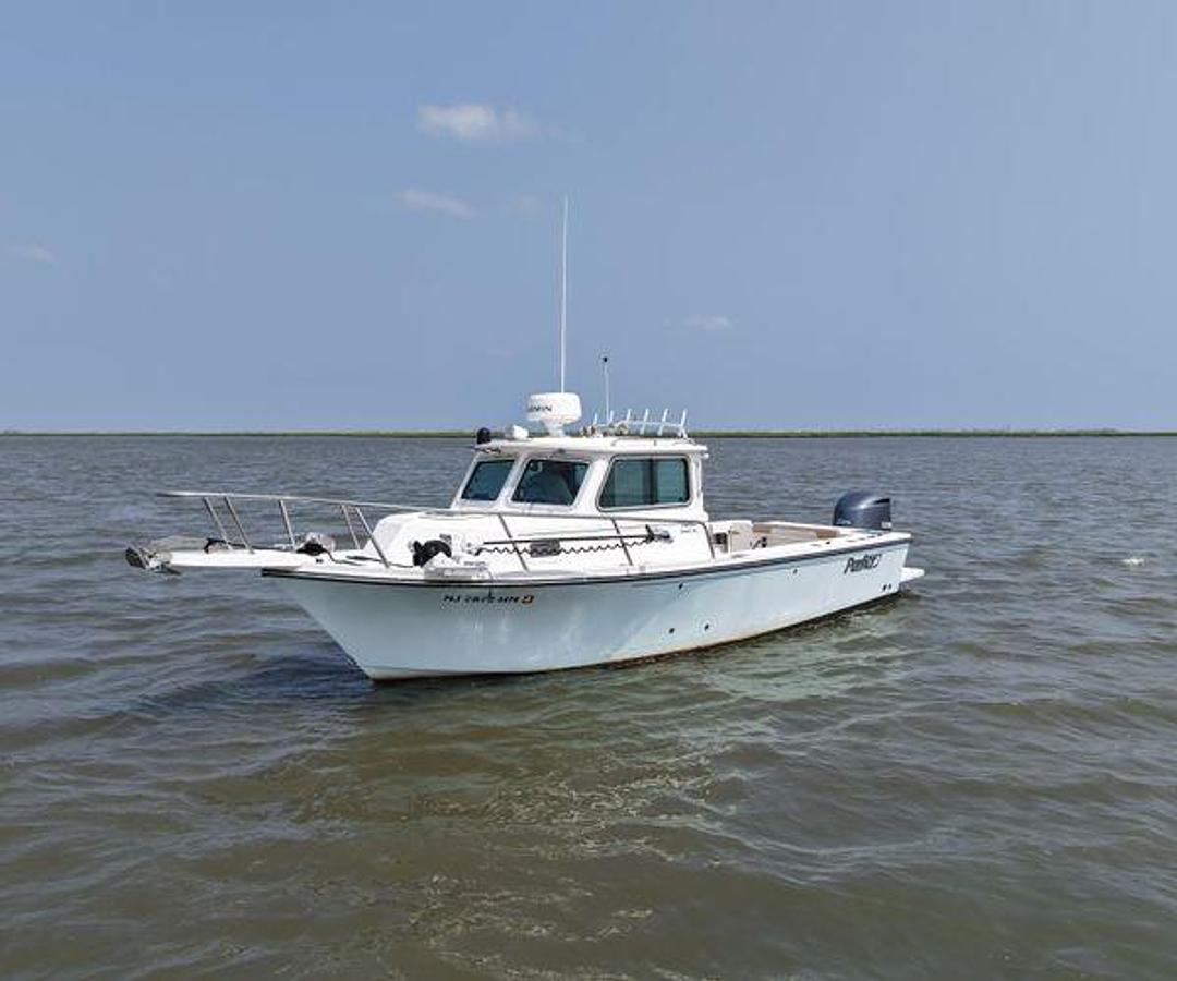 Used 2019 Parker 2320 Sport Cabin | 23ft