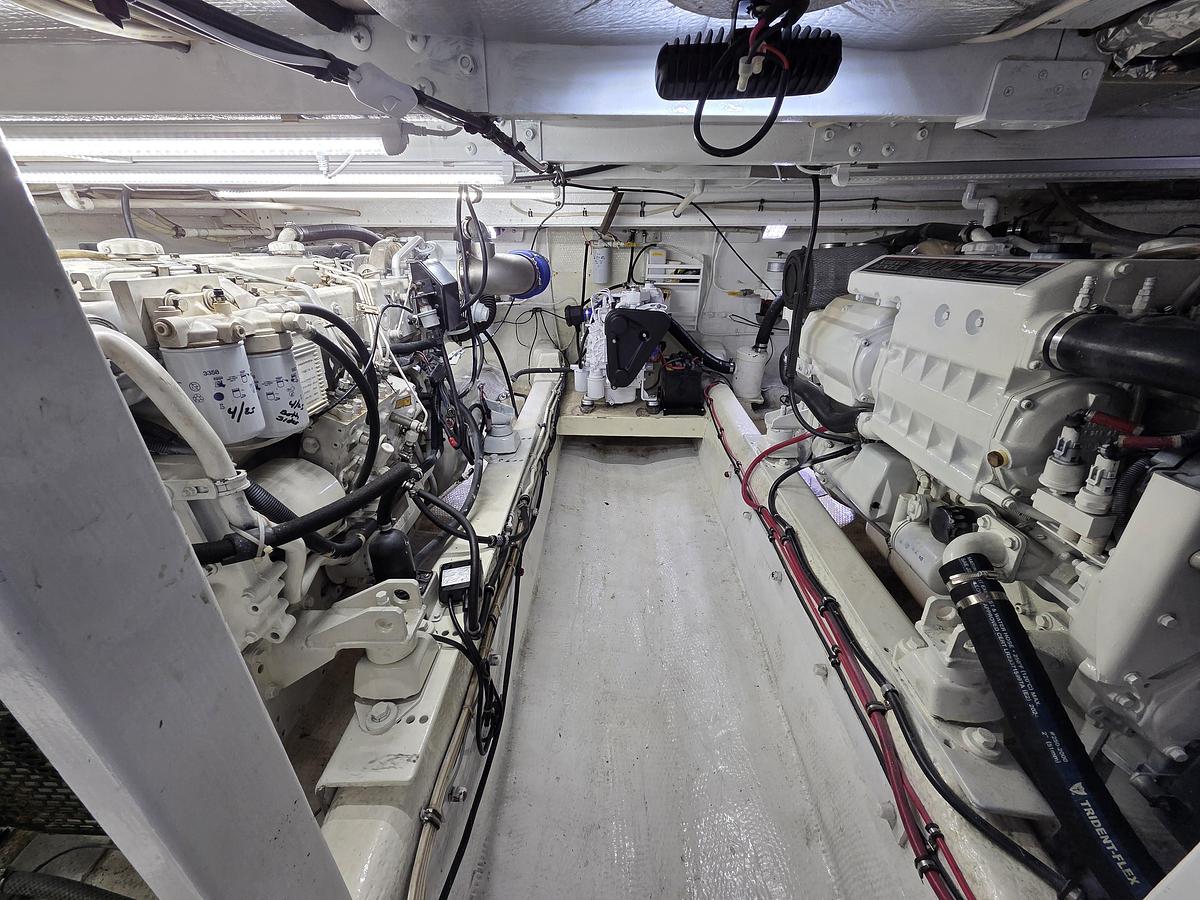 Used 2000 JM Custom 42 Sportfish | 42ft