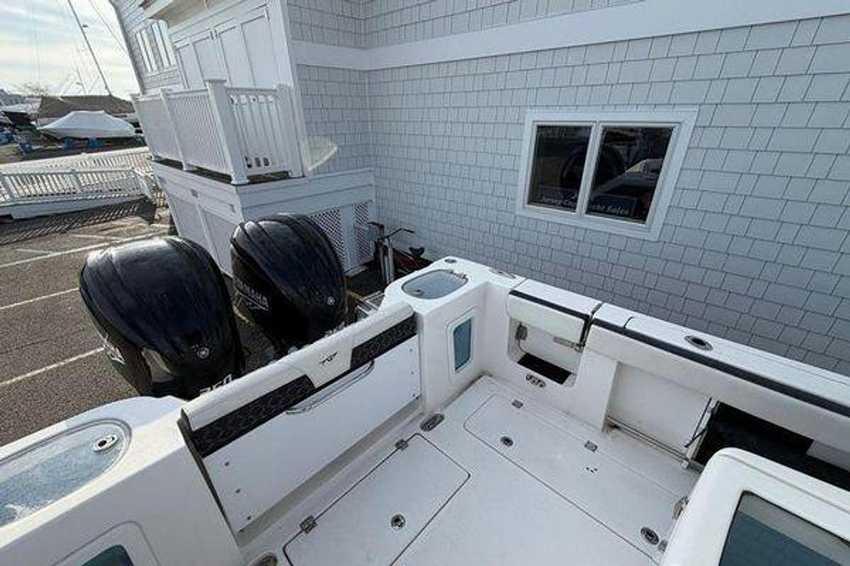 Used 2023 Tidewater 282 CC Adventure Bluewater | 28ft