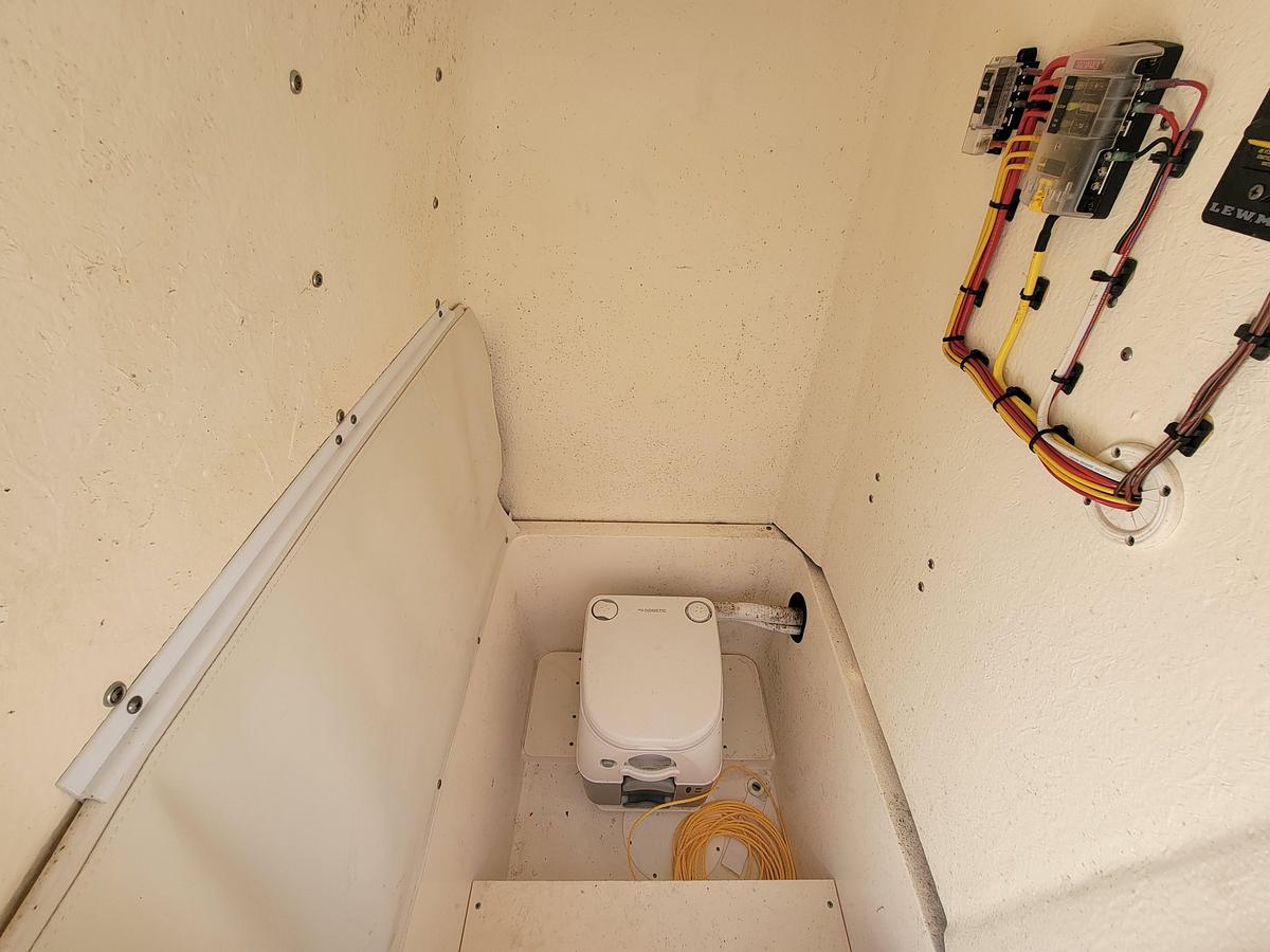 Used 2021 Sea Born SX239 Offshore | 23ft